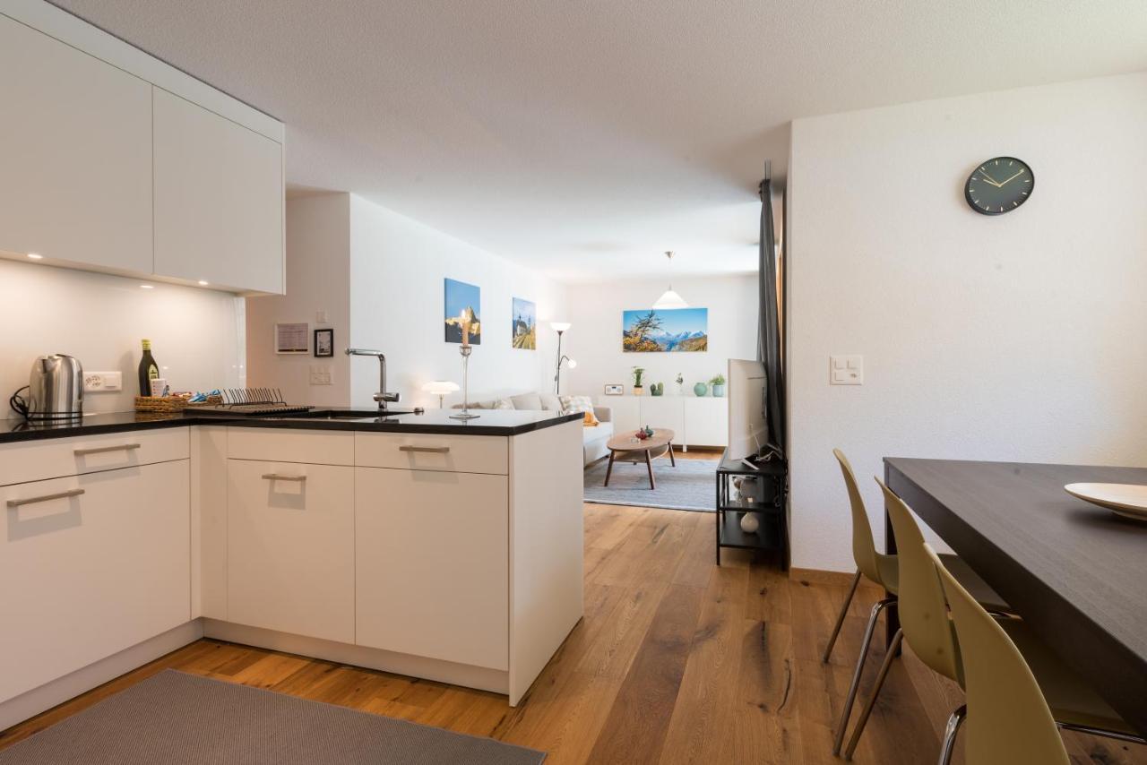 Montela Apartments - Haus F Saas-Grund Extérieur photo