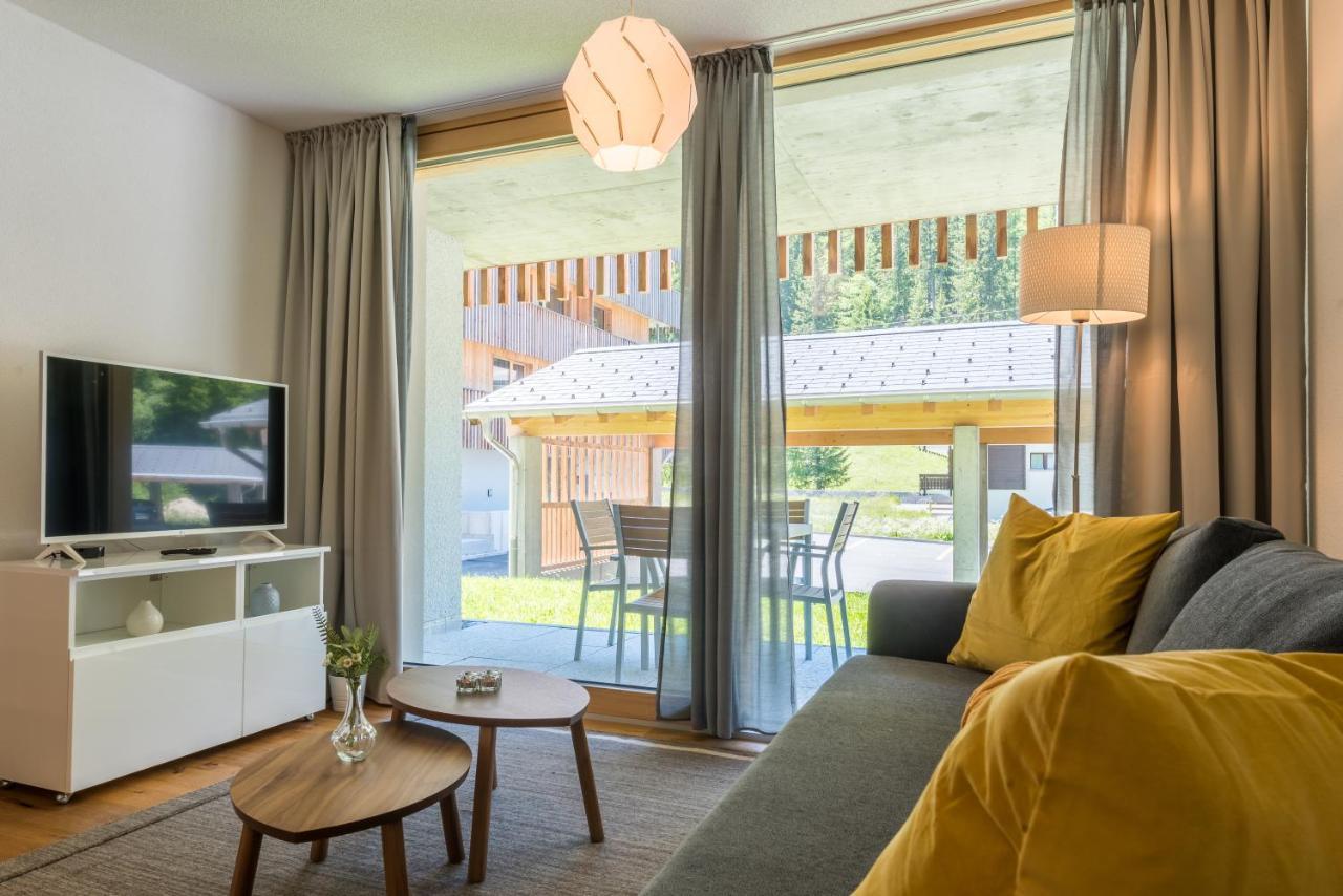Montela Apartments - Haus F Saas-Grund Extérieur photo