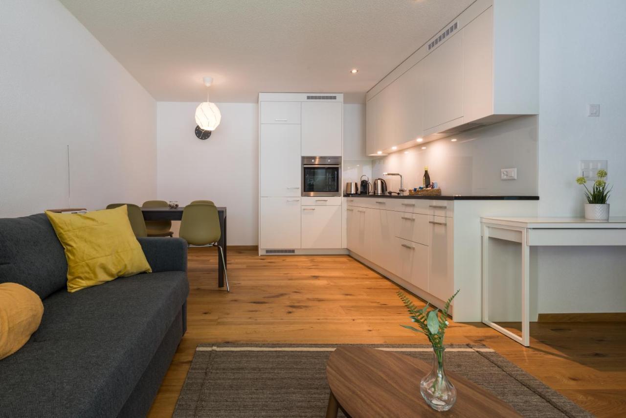 Montela Apartments - Haus F Saas-Grund Extérieur photo