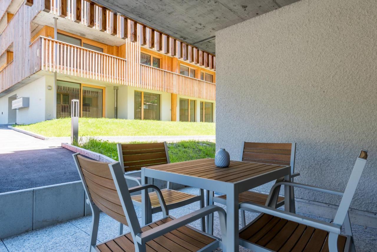 Montela Apartments - Haus F Saas-Grund Extérieur photo