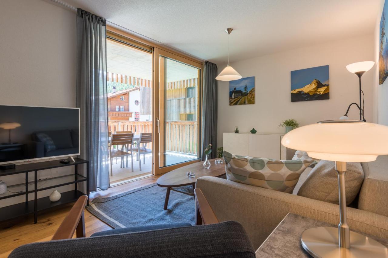 Montela Apartments - Haus F Saas-Grund Extérieur photo